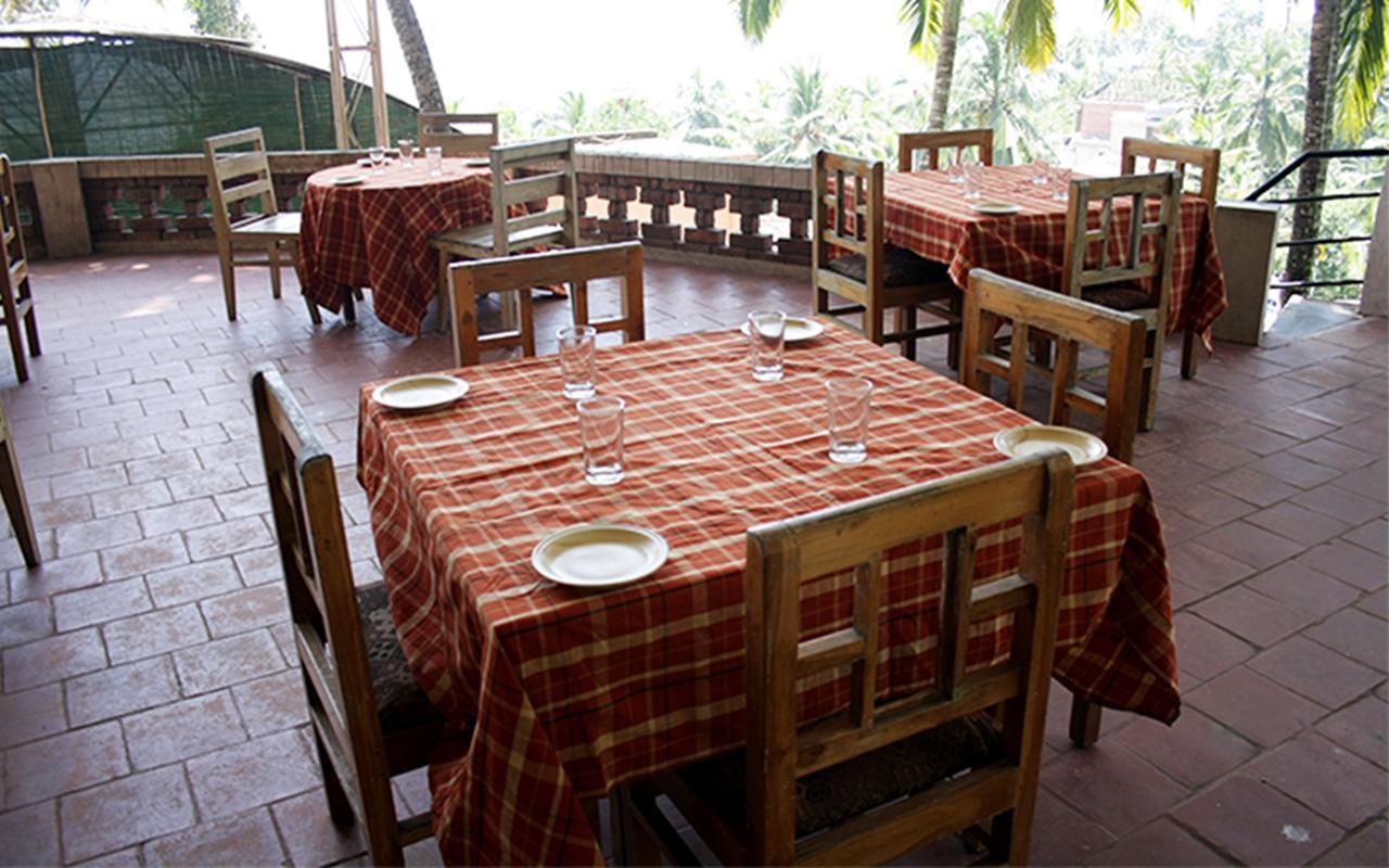 Raja Hotel Kovalam Eksteriør billede