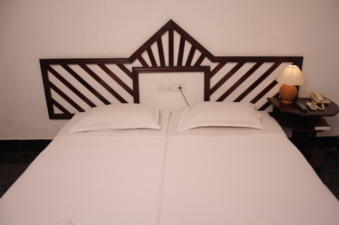 Raja Hotel Kovalam Eksteriør billede