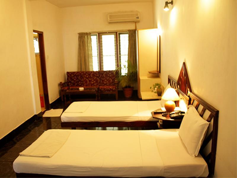 Raja Hotel Kovalam Eksteriør billede